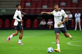 令人期待和 令人期待和