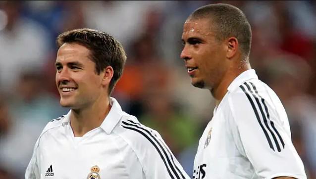 崭露头角 崭露头角